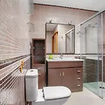 Playa Flamingo 37 شقة *